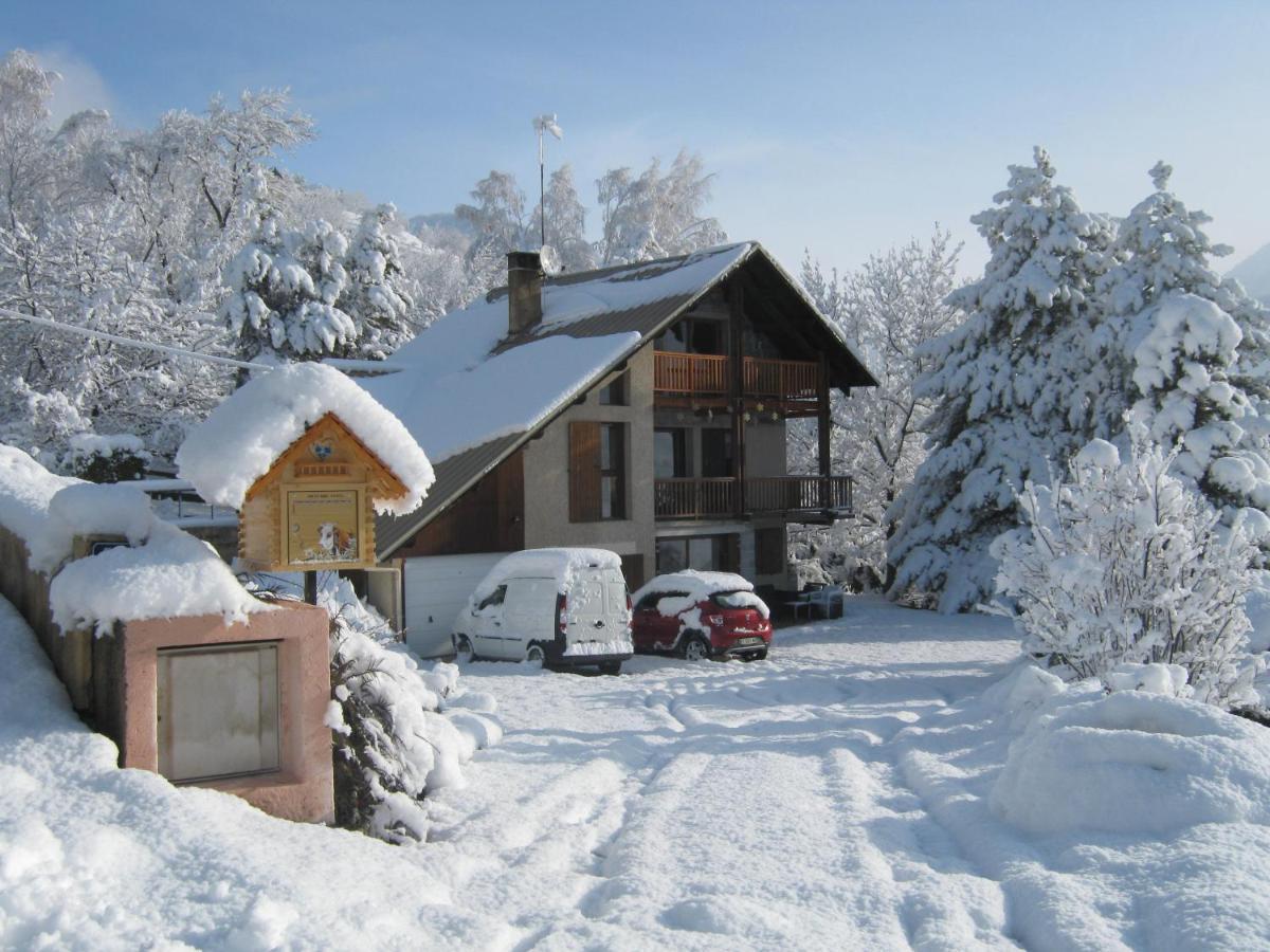 Le Petit Randonneur Bed and Breakfast Briançon Buitenkant foto