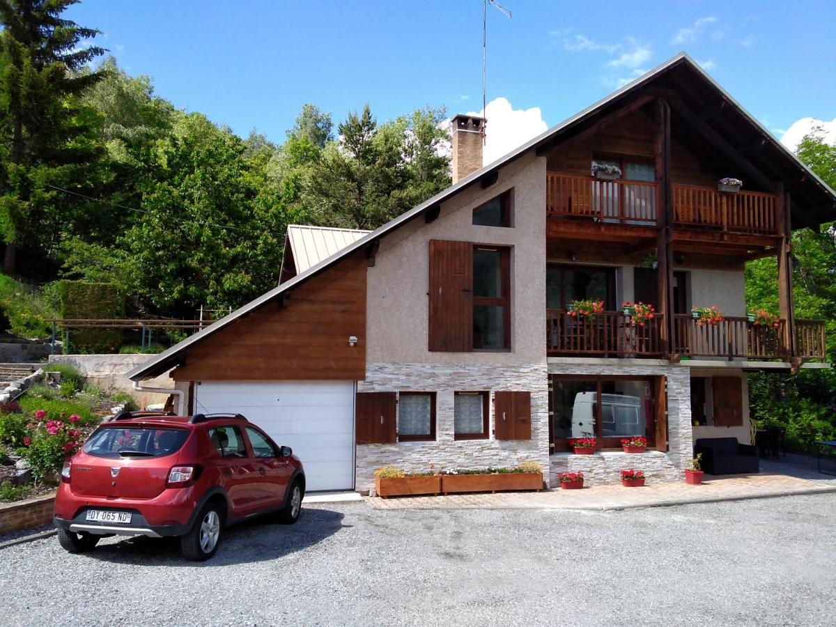 Le Petit Randonneur Bed and Breakfast Briançon Buitenkant foto